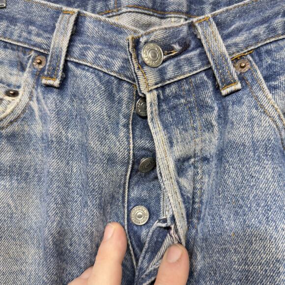 Vintage Levis 501 80s Made in USA Button Fly Jeans Size 32 - Picture 4 of 13